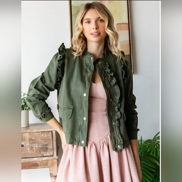 Veveret Ruffled Utility Jacket NWT - Picture 1 of 6